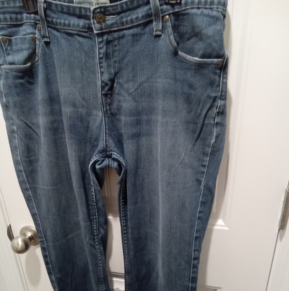 Levi Strauss Signature Plus Size 18 Long Low Rise Bootcut Classic Denim Jeans
